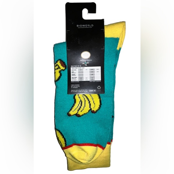 Donkey Kong Crew Socks 1 Pair Men 8-12 Green Yellow w Bananas & DK Face Nintendo - Picture 3 of 12